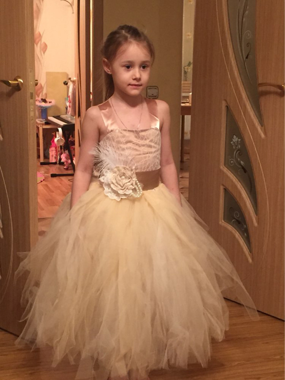 Vintage Ruffled Ivory Flower Girl Dresses